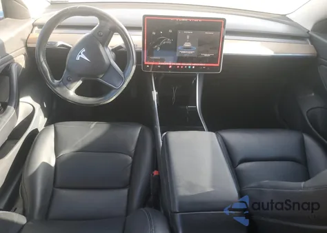 2018 Tesla Model 3 из США, поврежденный, VIN 5YJ3E1EA2JF157389